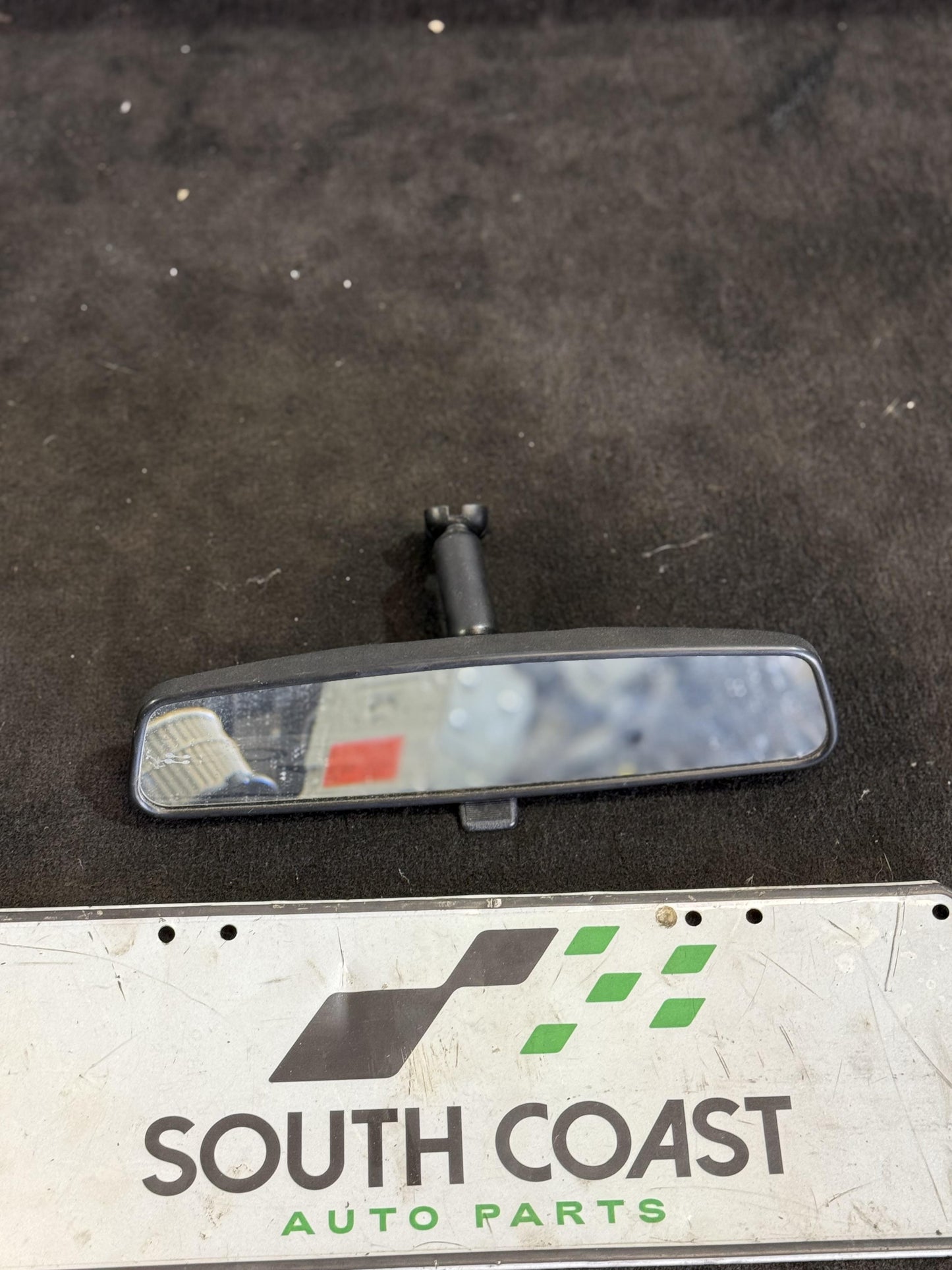 Holden Commodore VZ  Interior Mirror E8011083