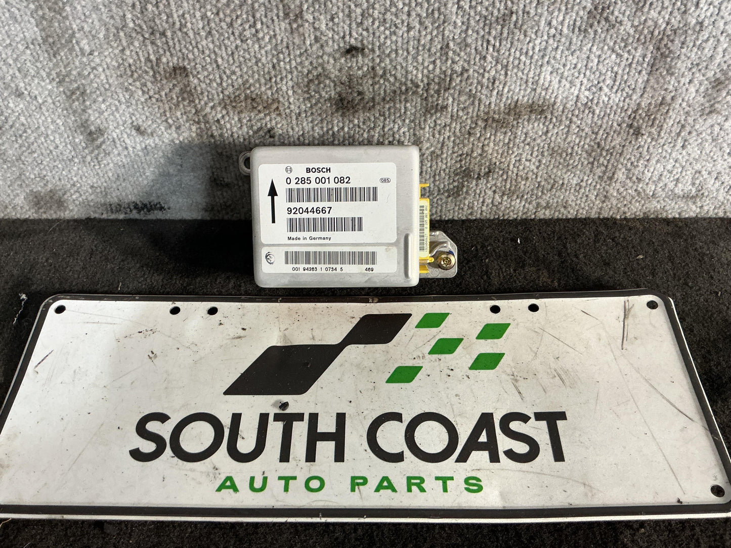 Holden Commodore VR 6H8VRK19HSL781543 Airbag Module 0285001082