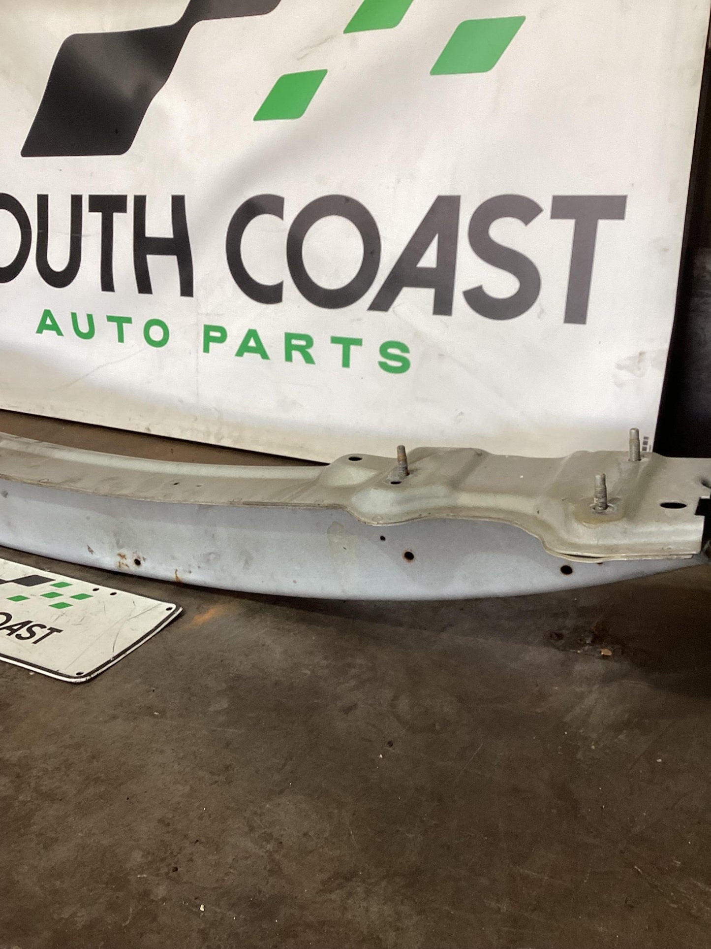 Holden Commodore VY  Front Bar Absorber