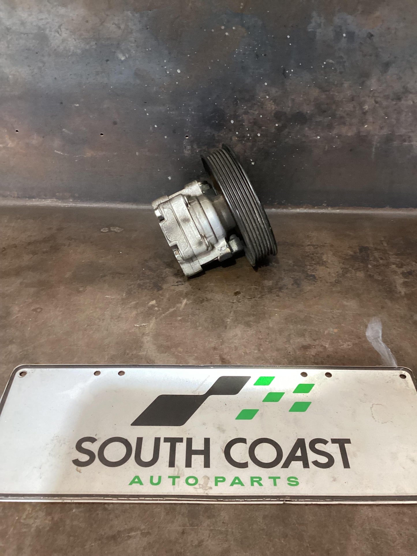 Holden Commodore VE 6G1EK5E79BL526529 Power Steering Pump 92213309