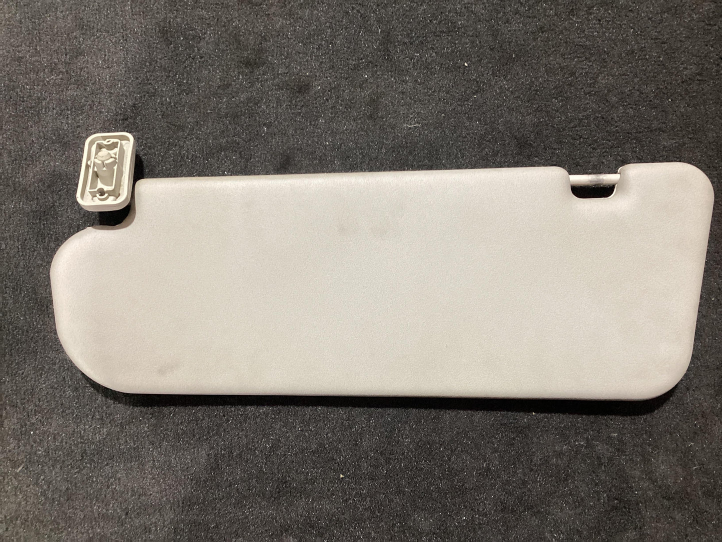 2005, Holden, Commodore, Commodore, Right Sun Visor