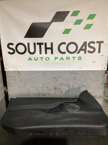 2006 - 2010 Holden Commodore VE  Left Front Door Trim 92171603
