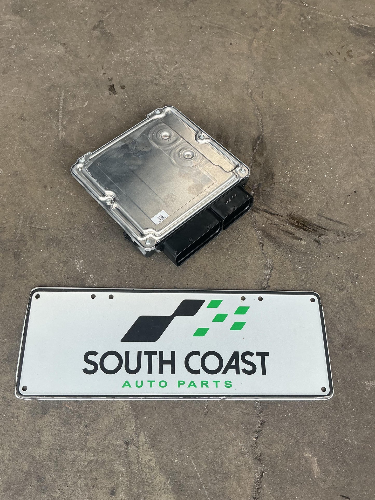 Audi A4 B8 WAUZZ8K9AA071441 Engine ECU 8K2907115Q