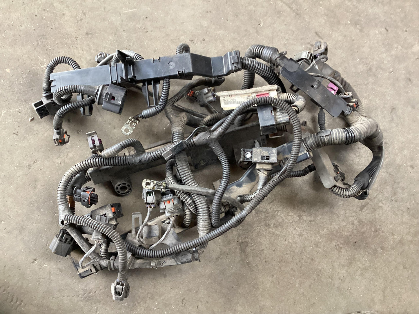 2004 - 2006 Holden Commodore VZ  Engine Wiring Harness 92172070