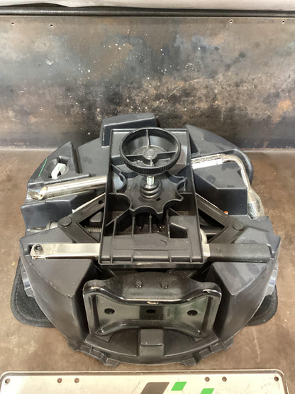 Holden Commodore VE  Jack/Tool Kit
