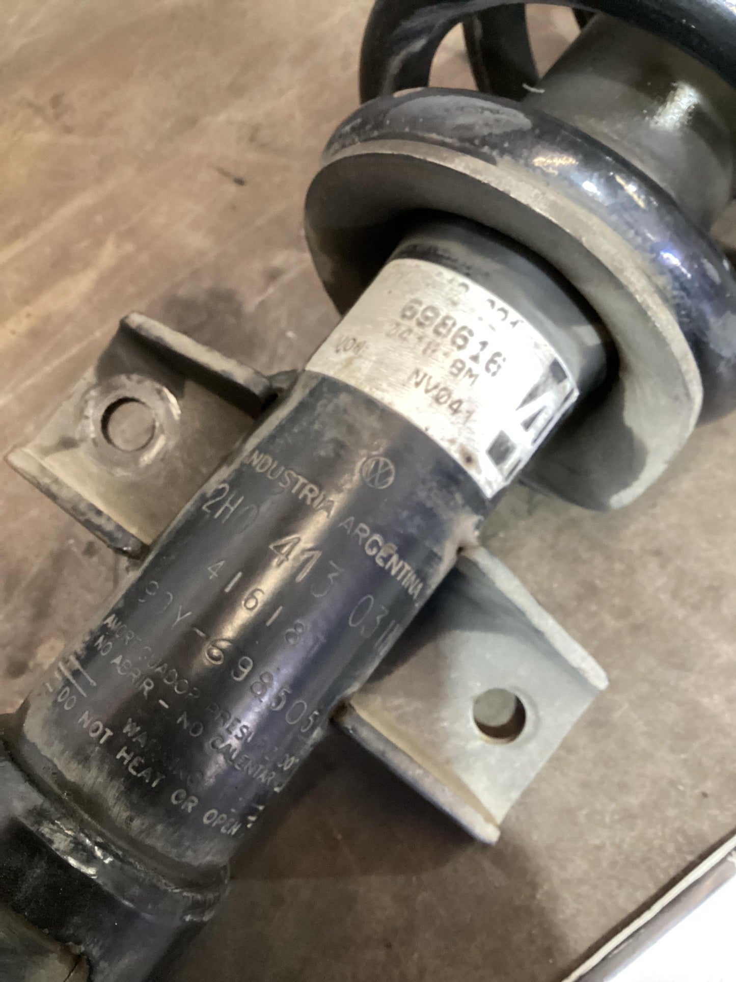 Volkswagen Amarok   Left Front Suspension 2HO413031N