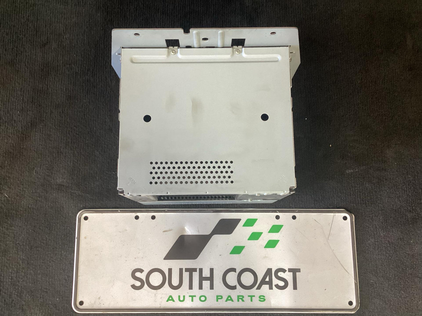 Holden Commodore   Stereo Head Unit 92261054