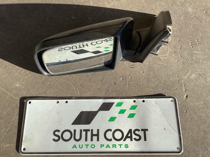 2002 - 2004 Holden Commodore VY 6G1YL54A94L196501 Left Door Mirror 92084920