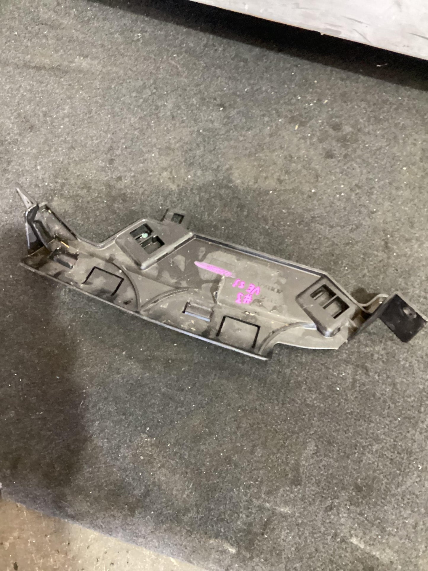 2006 - 2010 Holden Commodore VE  Right Headlight Support Panel 92263446