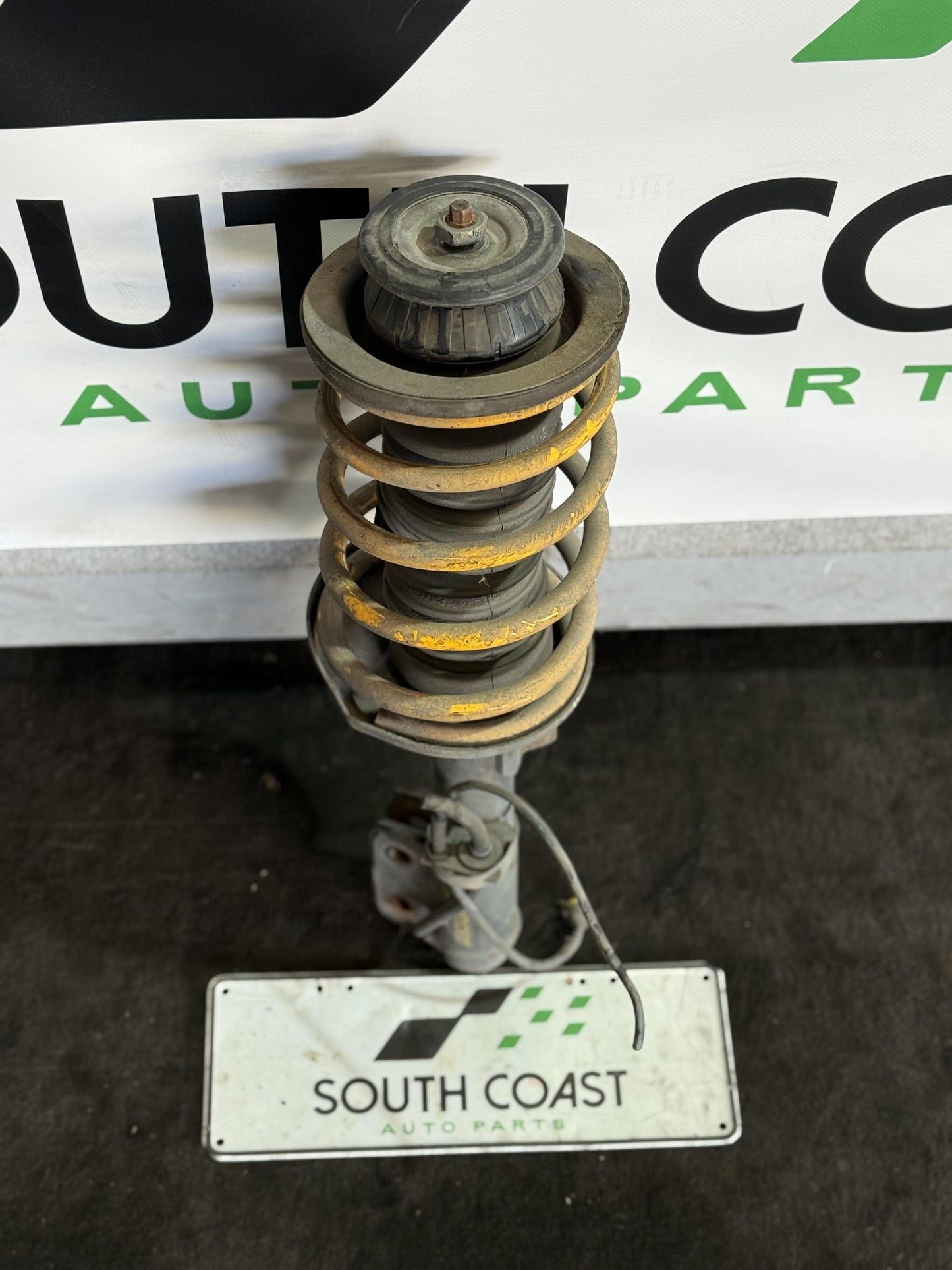 Holden Commodore VZ  Right Front Suspension D14MR143