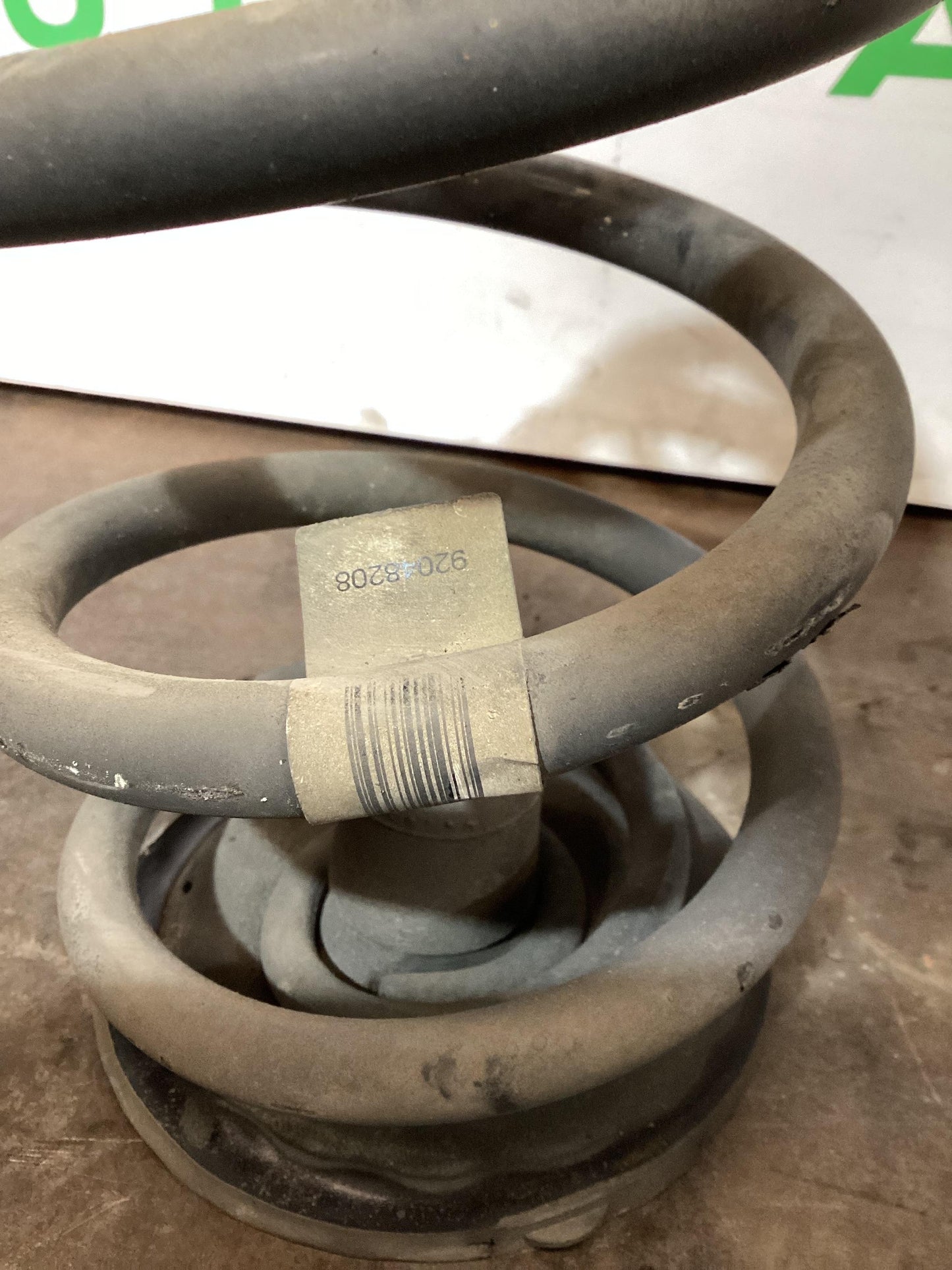 Holden Commodore VY  Right Rear Coil Spring 92048208
