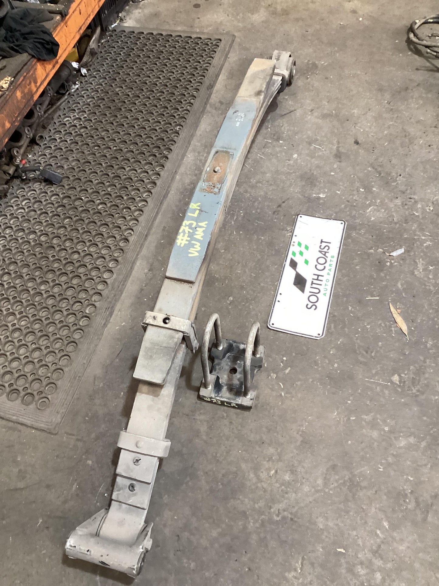 Volkswagen Amarok   Left Rear Leaf Spring