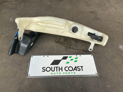 Audi A4 B8 WAUZZ8K9AA071441 Washer Bottle 8T2955463B
