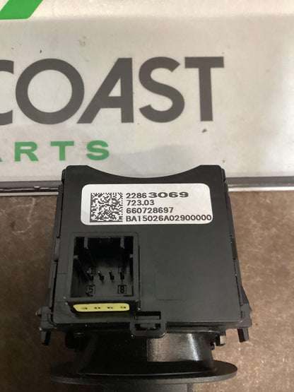 Holden Commodore VF  Wiper Switch 22863069