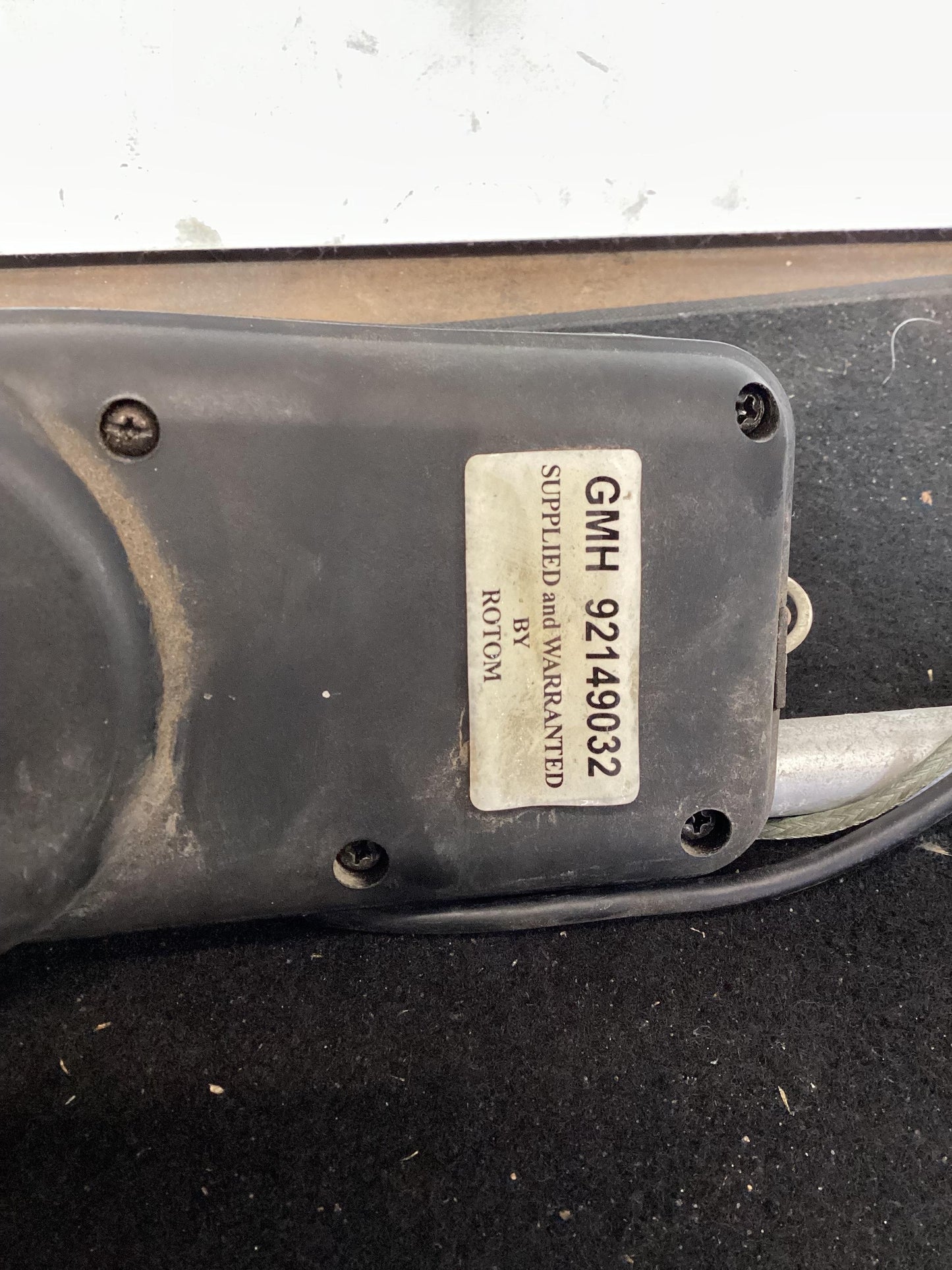 Holden Commodore VY  Electric Aerial 92149032