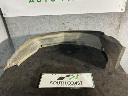 Holden Commodore VR 6H8VRK19HSL781543 Right Front Guard Liner 92042252