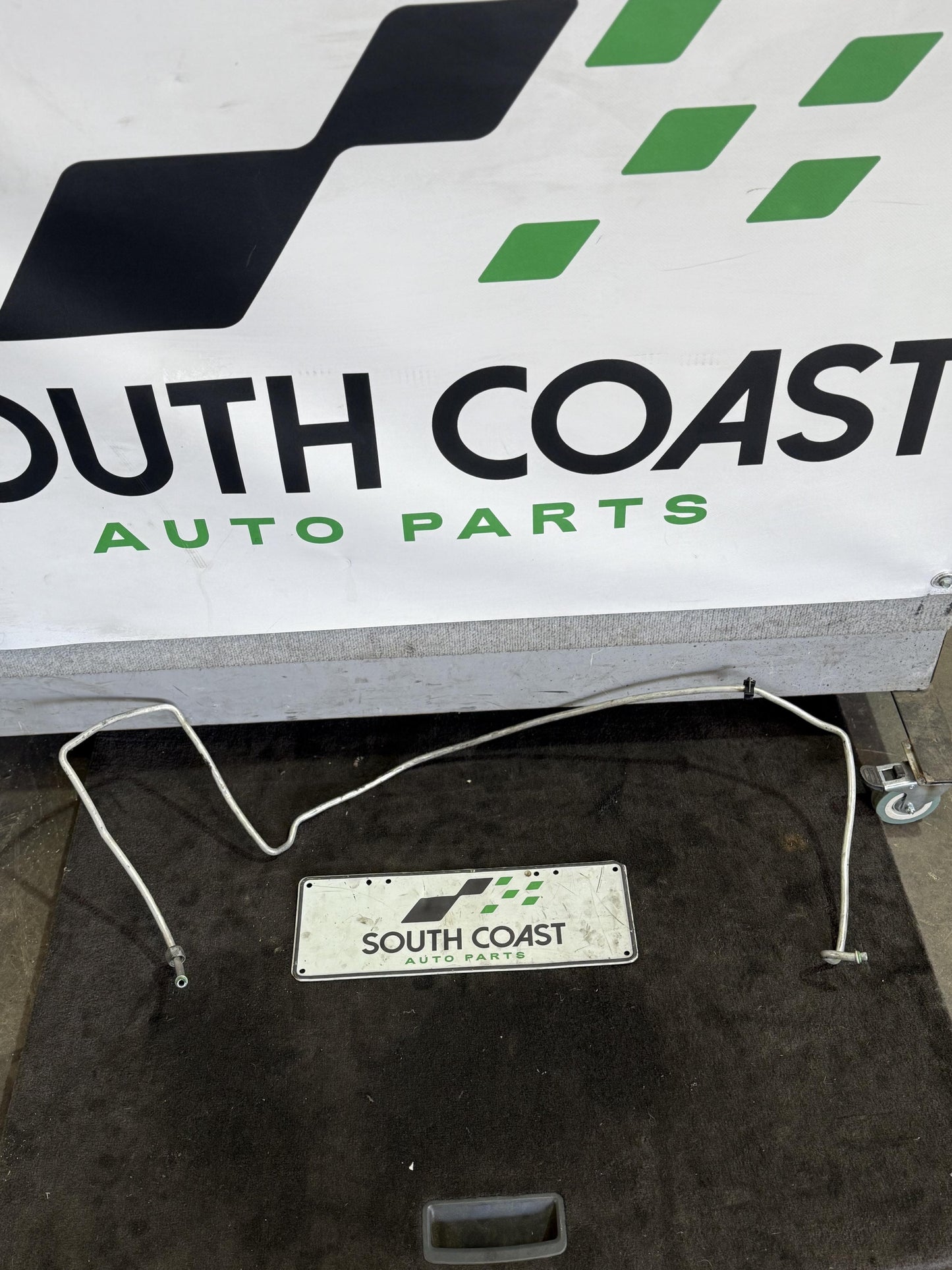 Holden Commodore VZ  A/C Pipe 92188888