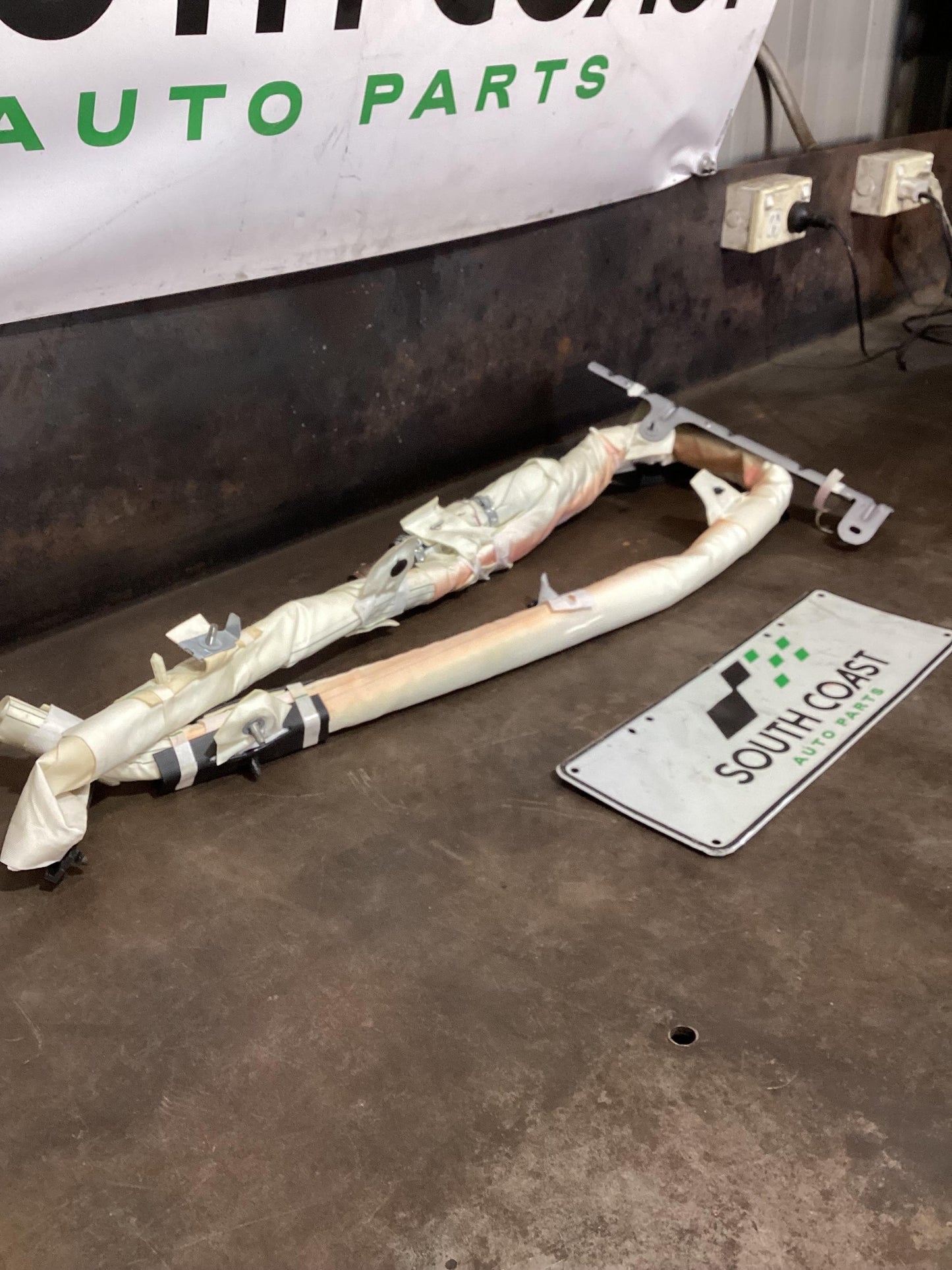 Holden Colorado RG  Right Roof Airbag