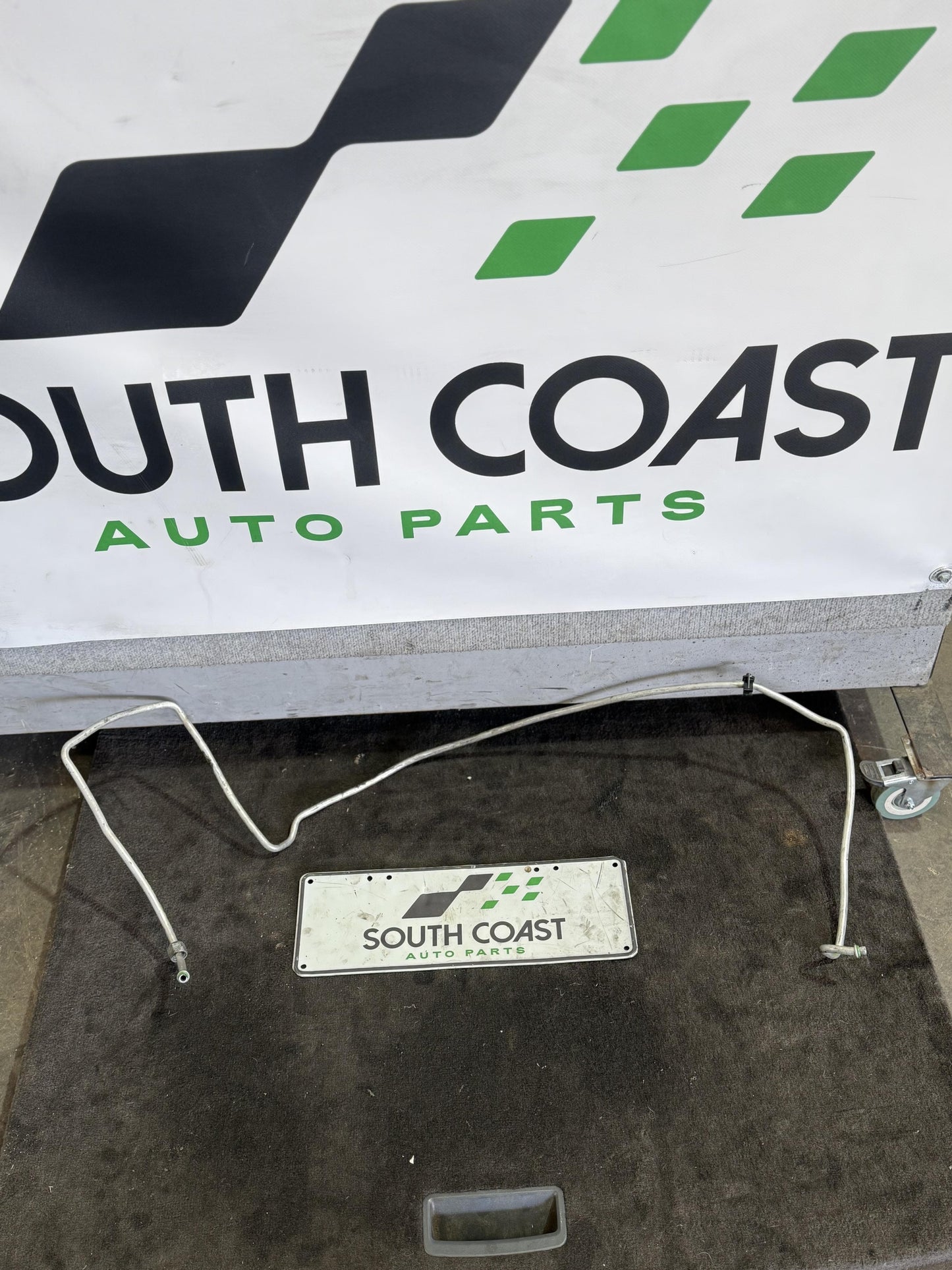 Holden Commodore VZ  A/C Pipe 92188888