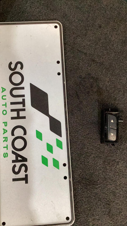 2010, Holden, Calais, VE, Right Rear Window Switch