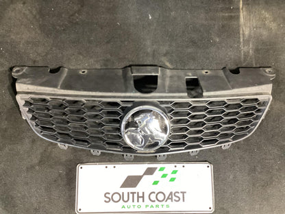 Holden Commodore   Grille 92216451