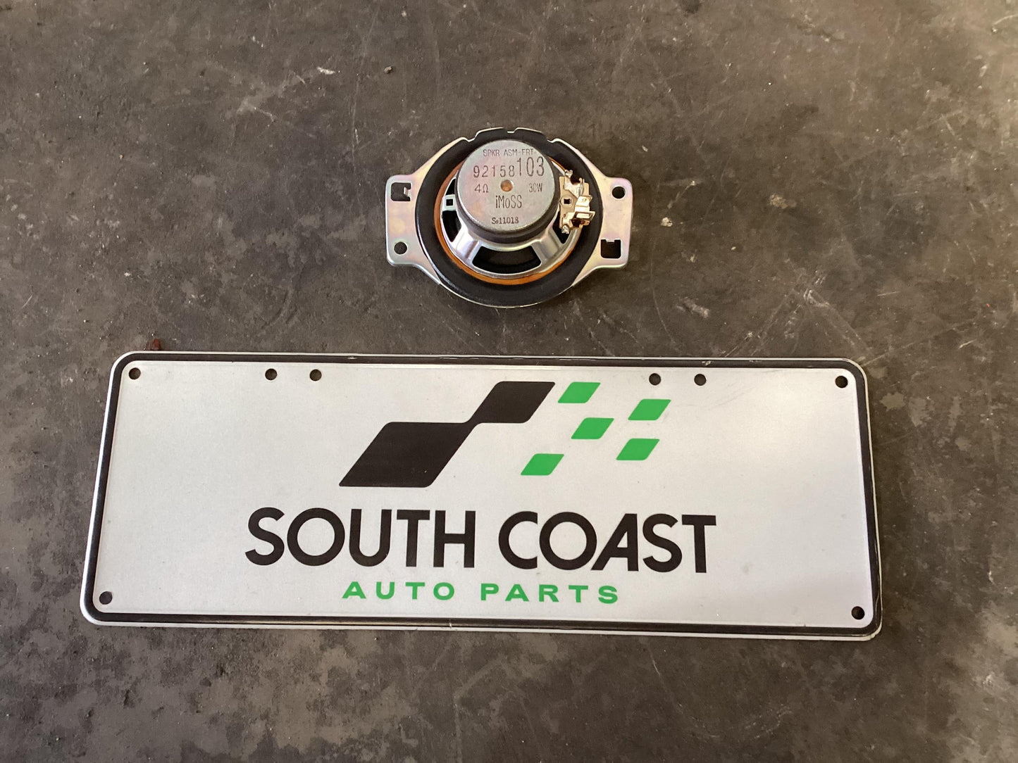 Holden Commodore VE  Speakers