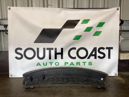 Holden Commodore   Lower Grille 92216433