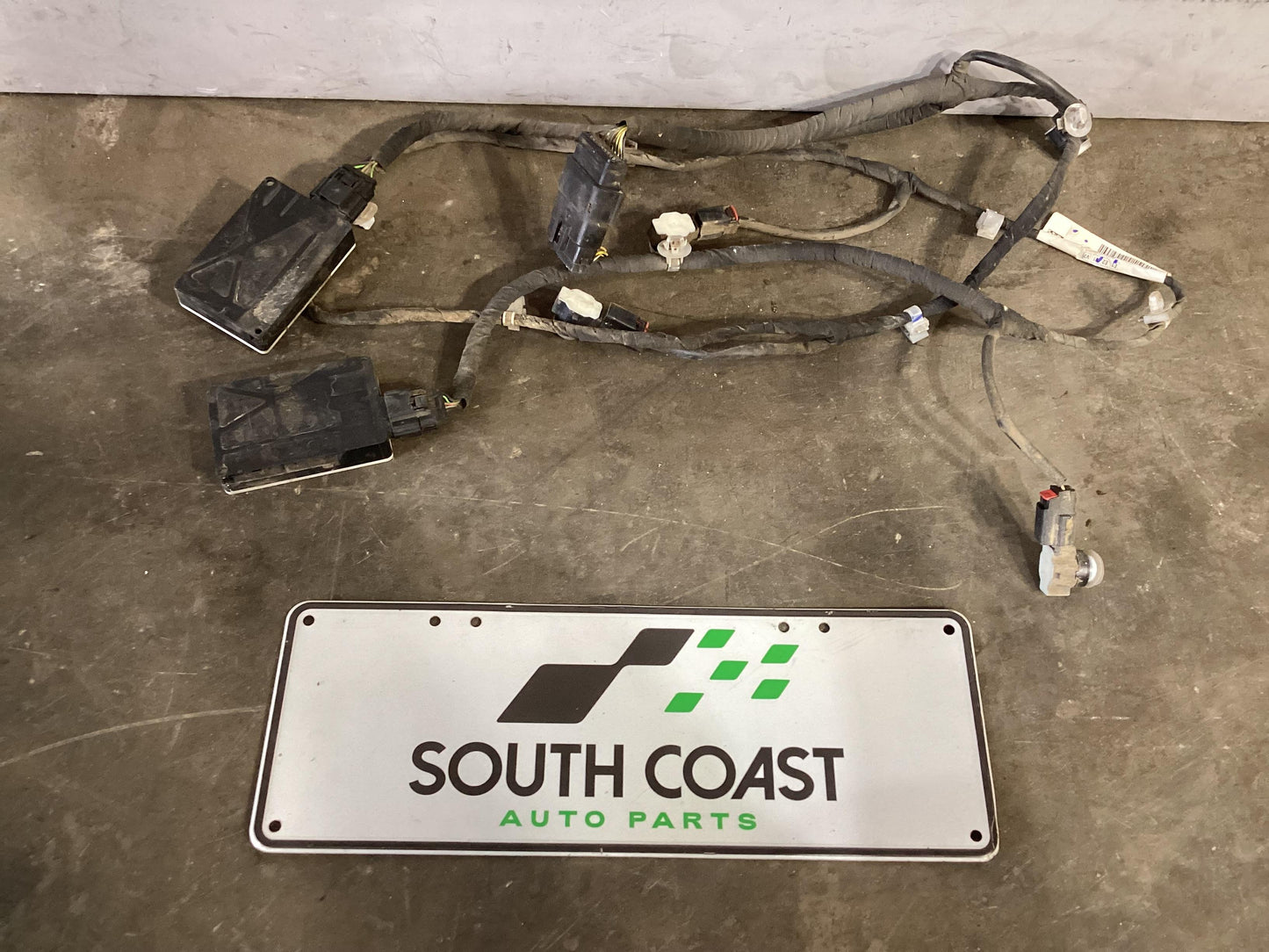 2017, Holden, Commodore, Sportwagon, VF, Rear Bar Wiring Harness