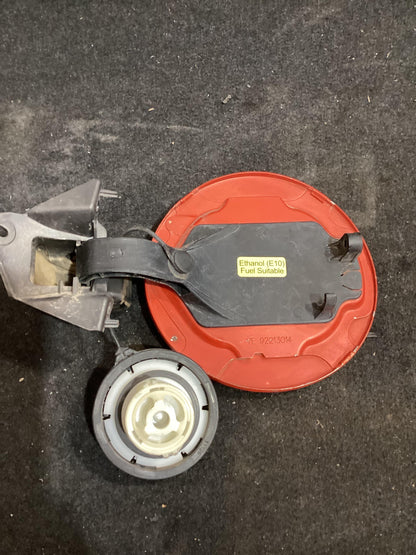 2006 - 2010 Holden Commodore VE  Fuel Filler Door 92213014