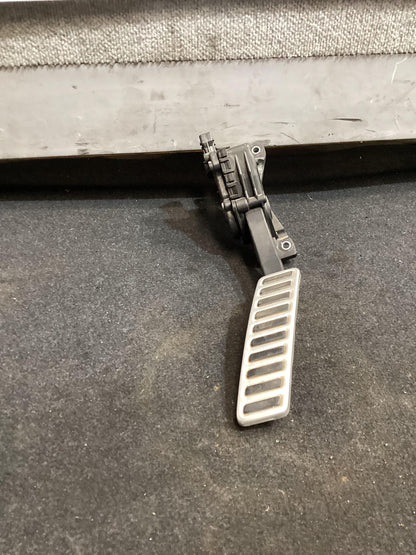 2006 - 2010 Holden Commodore VE  Accelerator Pedal 92165105