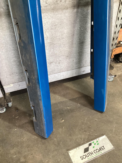 Holden Commodore VF  Side Skirt Set