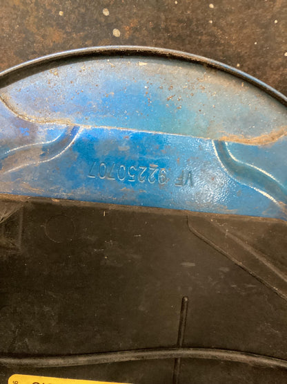 Holden Commodore VF  Fuel Filler Door 92250707