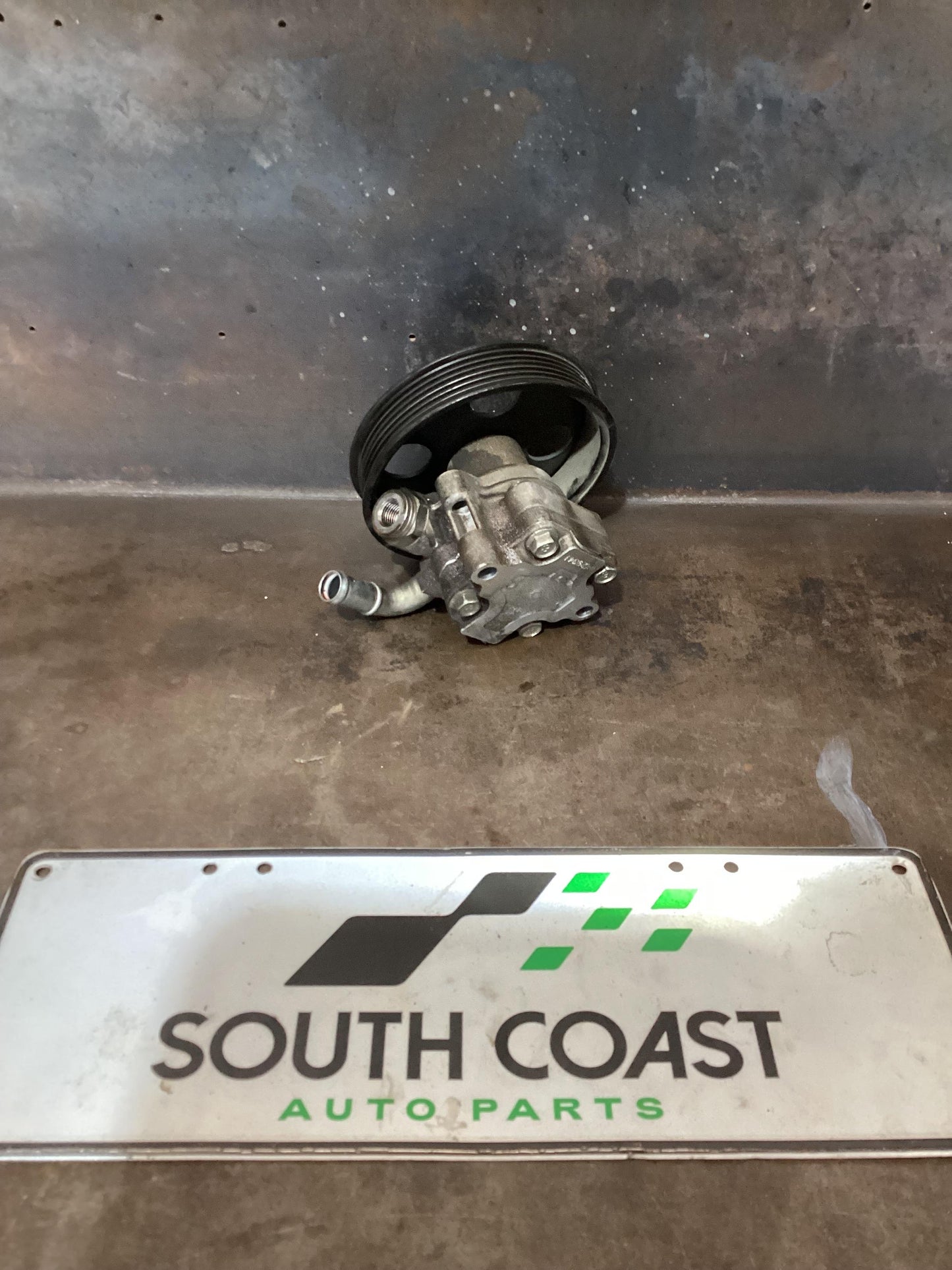 Holden Commodore VE 6G1EK5E79BL526529 Power Steering Pump 92213309