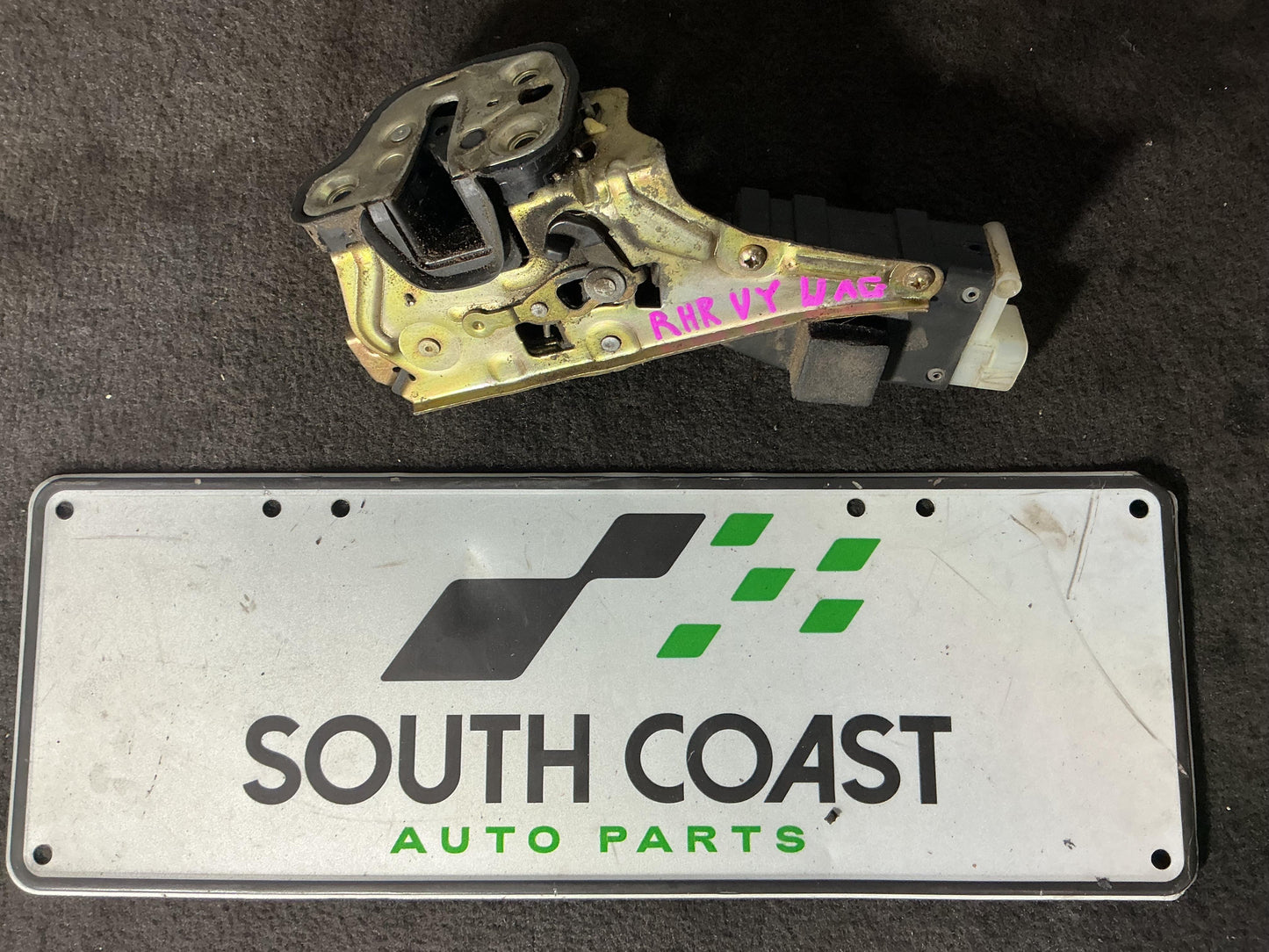 Holden Commodore VY  Right Rear Door Lock Actuator 92056619