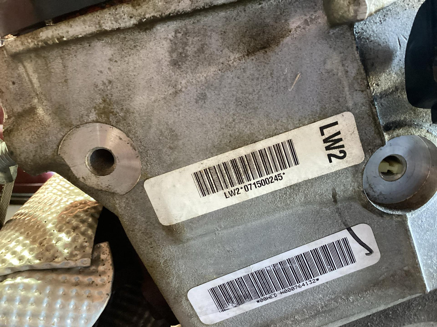 2006 - 2010 Holden Commodore VE  Engine LW2071500245