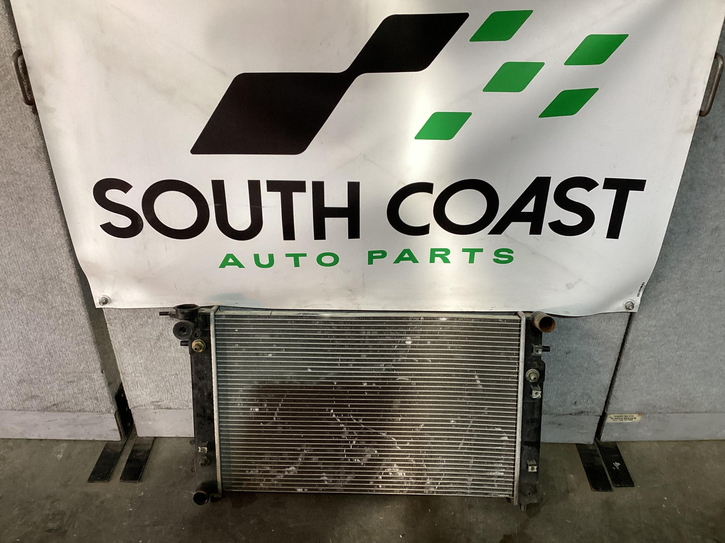 2000-2002 Holden Commodore VU - Radiator