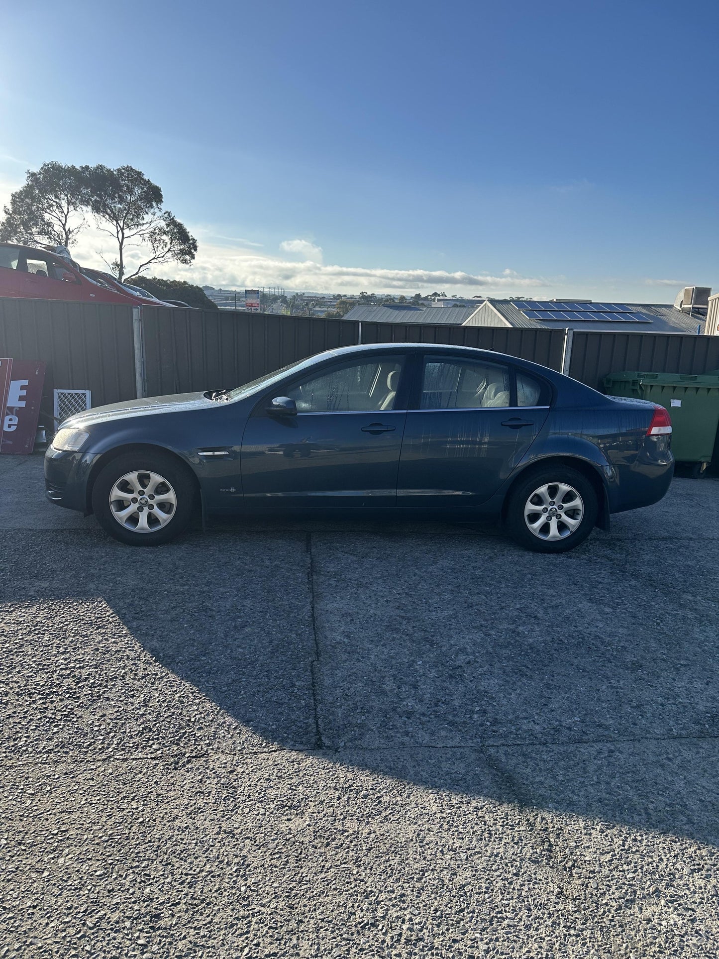 2010 Holden Commodore Omega
