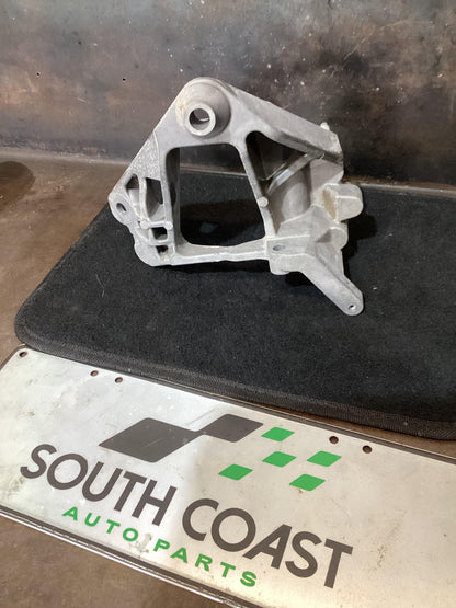 Holden Commodore VE  Alternator Bracket 92252478