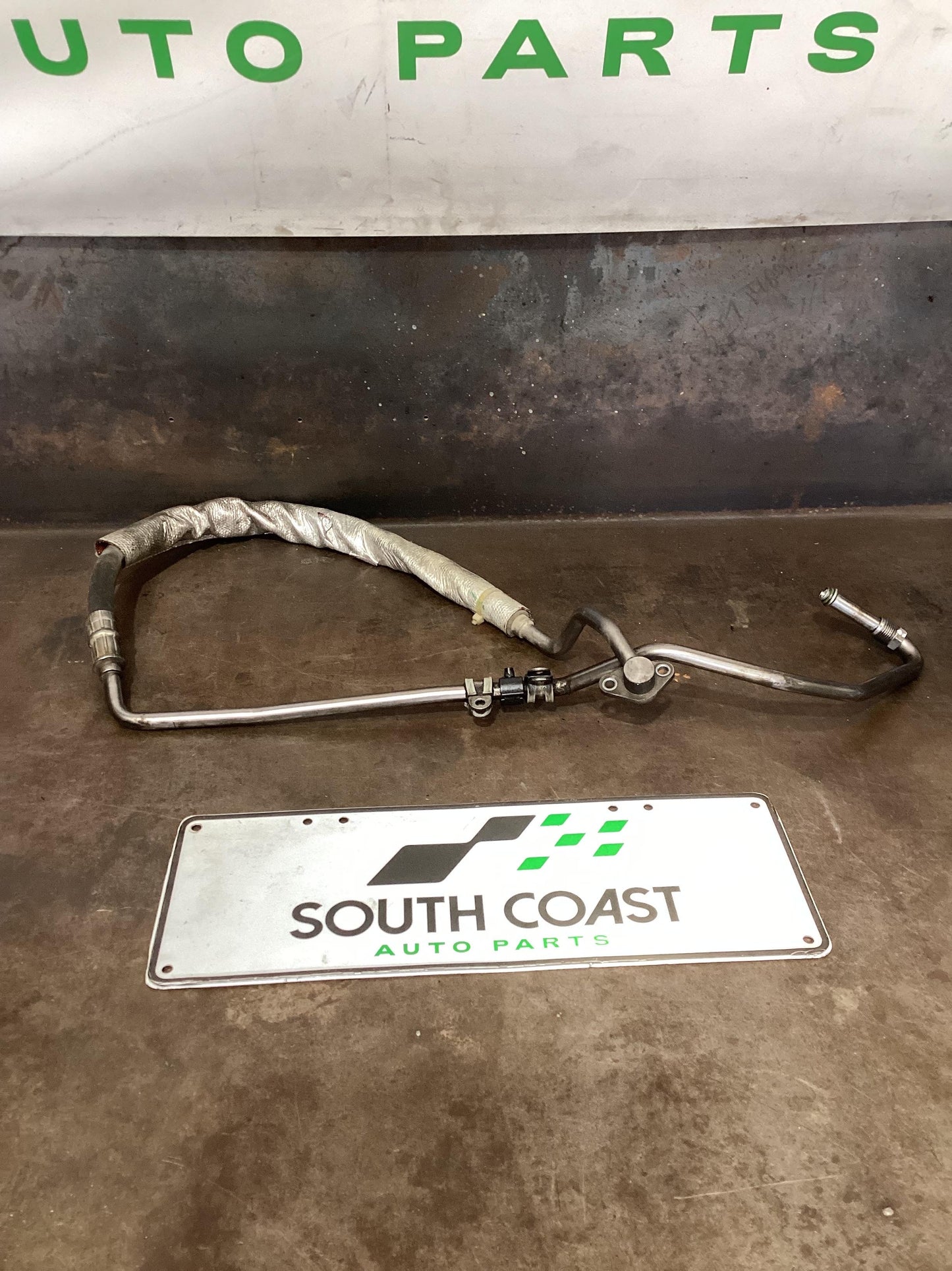Volkswagen Amarok   Transmission Oil Line