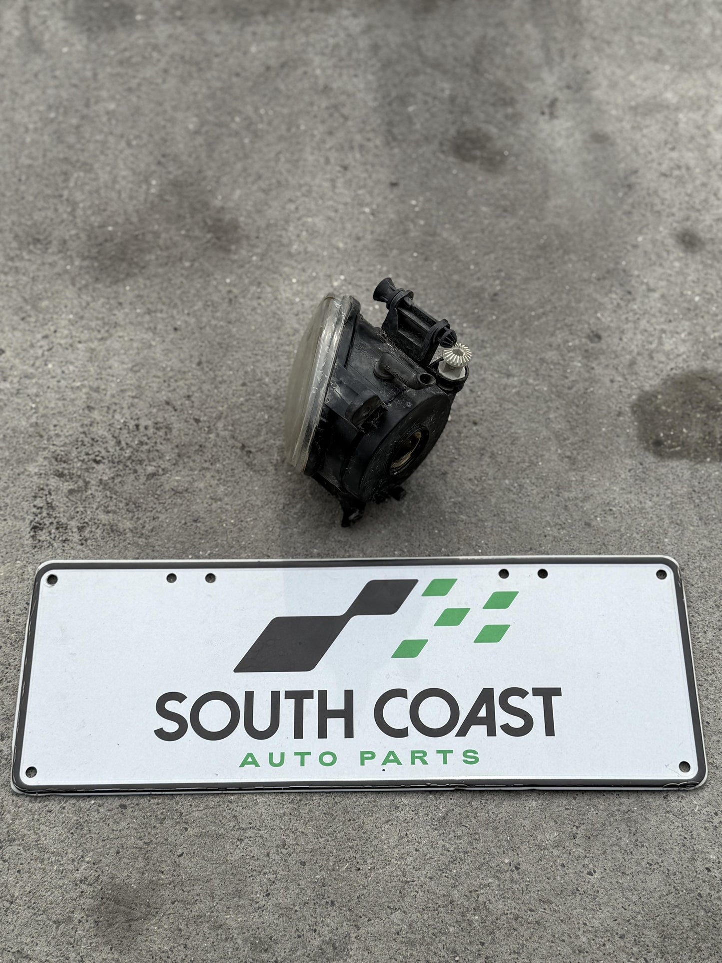 Audi A4 B8 WAUZZ8K9AA071441 Right Fog Light