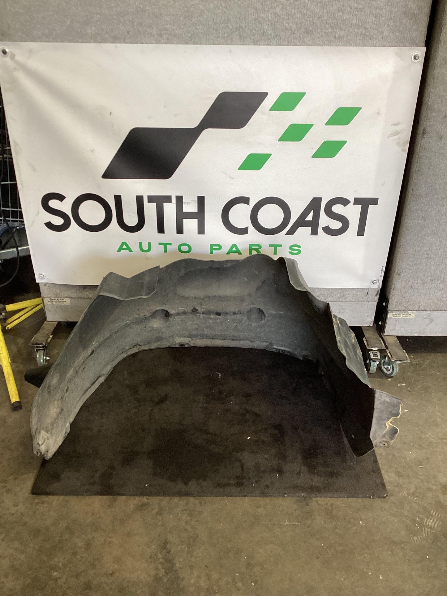 Volkswagen Amarok   Left Front Inner Guard