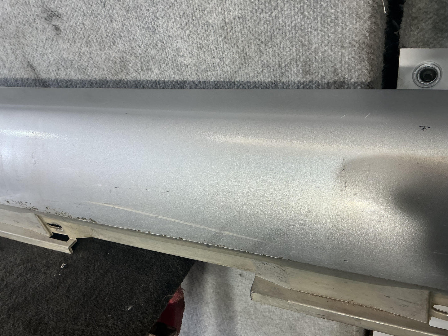 Holden Commodore VY  Left Side Skirt 92084844