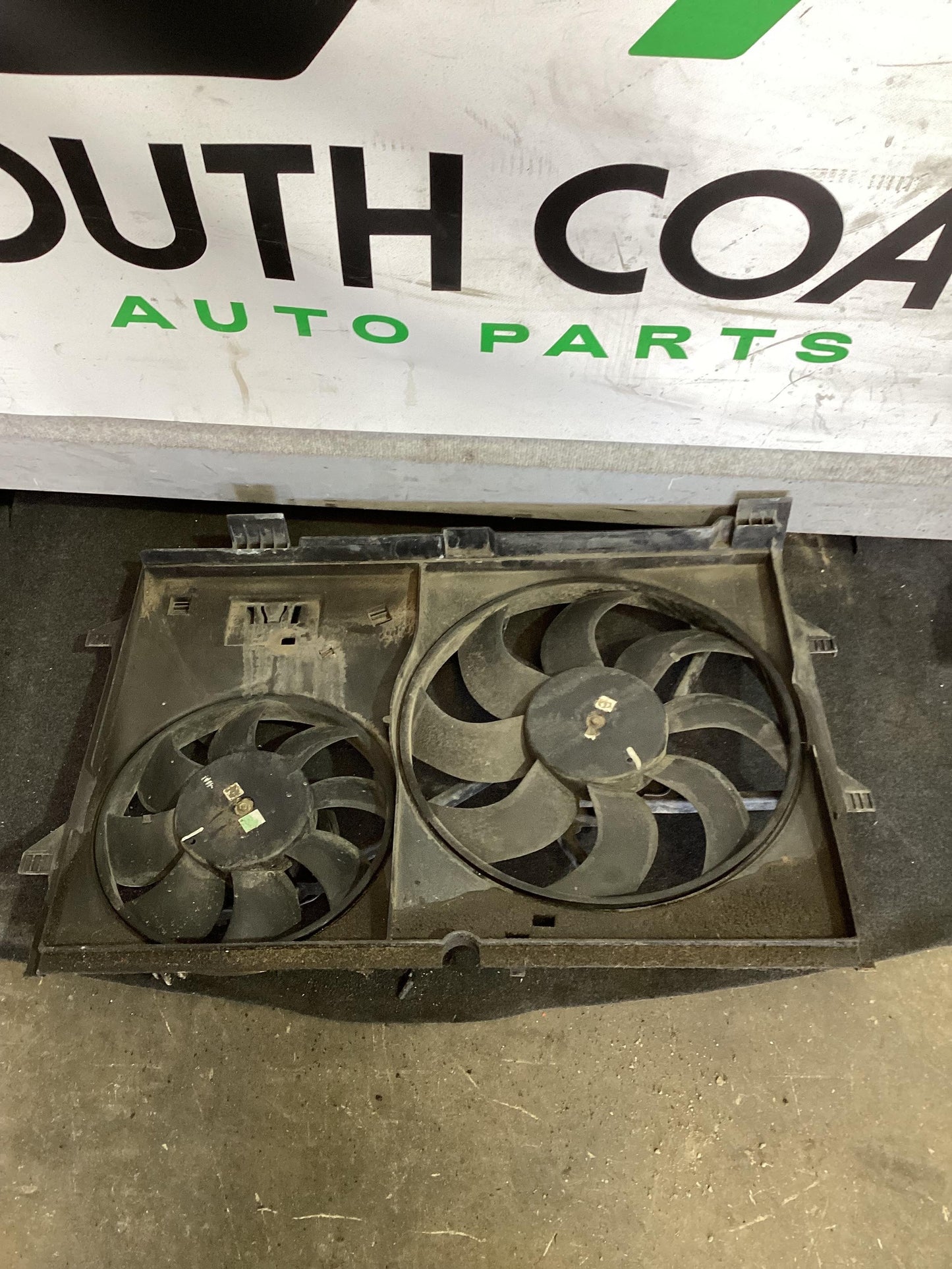 Holden Commodore VY  Radiator Fan