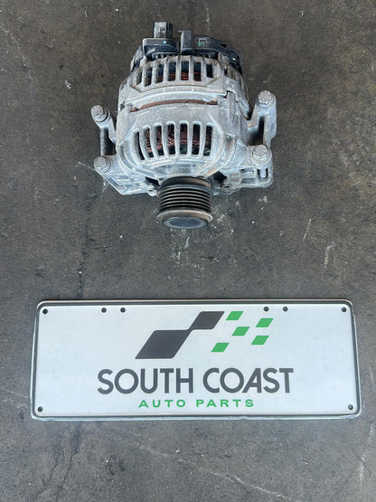 Audi A4 B8 WAUZZ8K9AA071441 Alternator