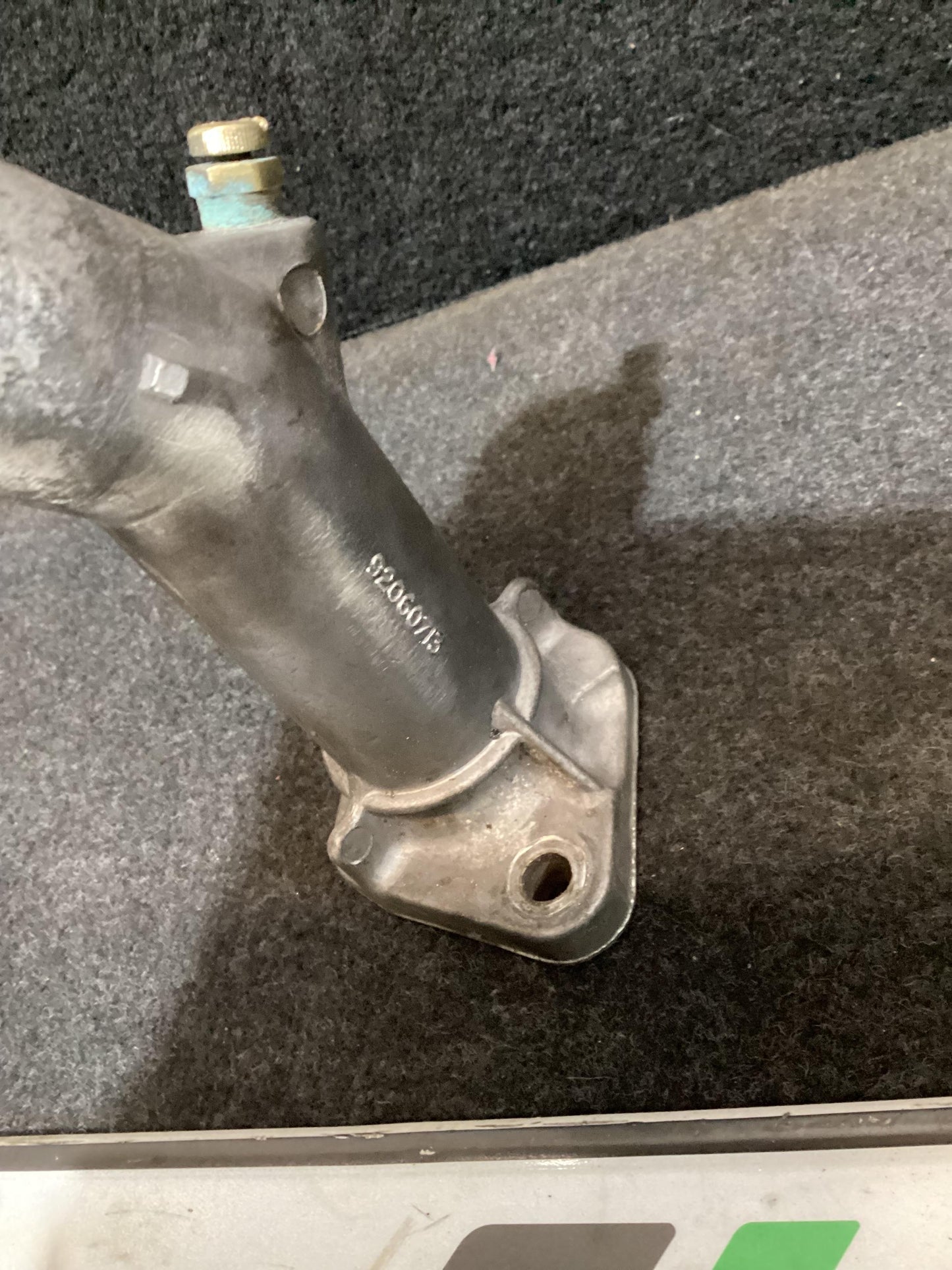 Holden Commodore VR  Thermostat Housing Water Pipe 92060713