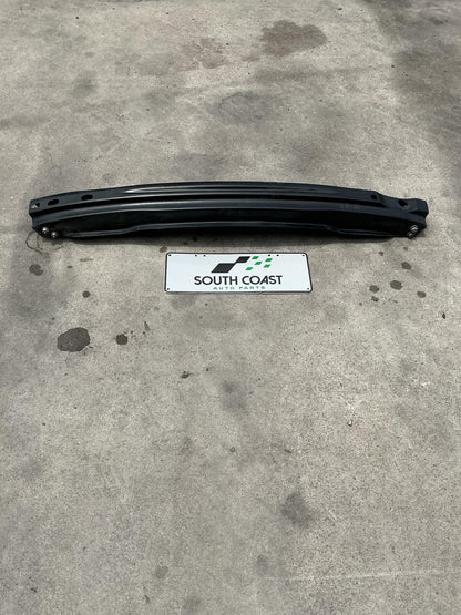 Audi A4 B8 WAUZZ8K9AA071441 Rear Bar Bracket/Reinforcement