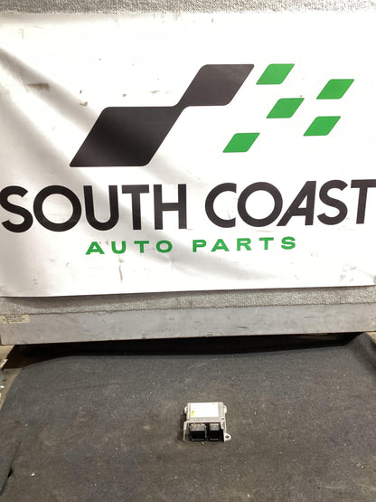 2006 - 2010 Holden Commodore VE  SRS Control Module 92198856