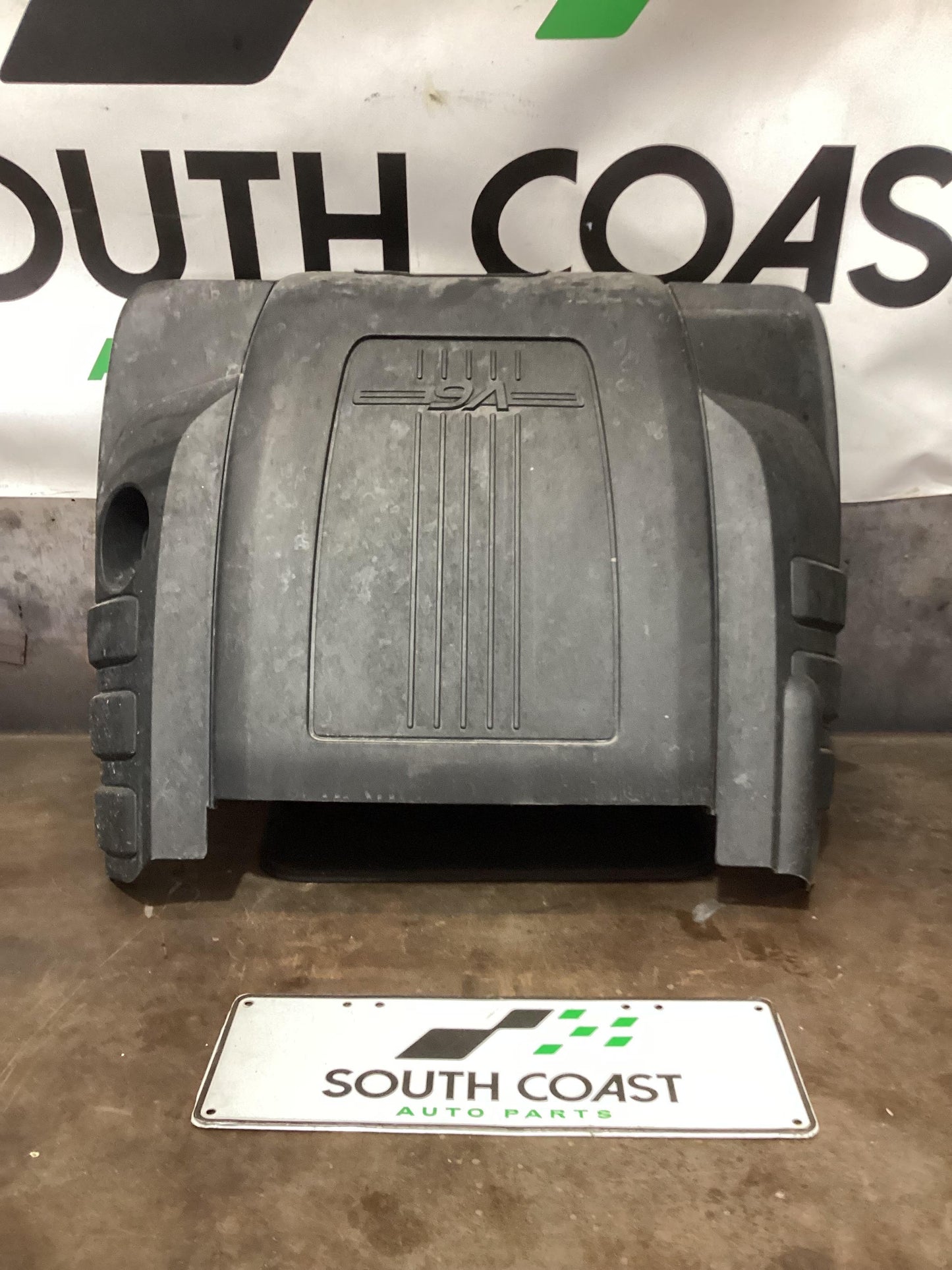 Holden Commodore VE  Engine Cover
