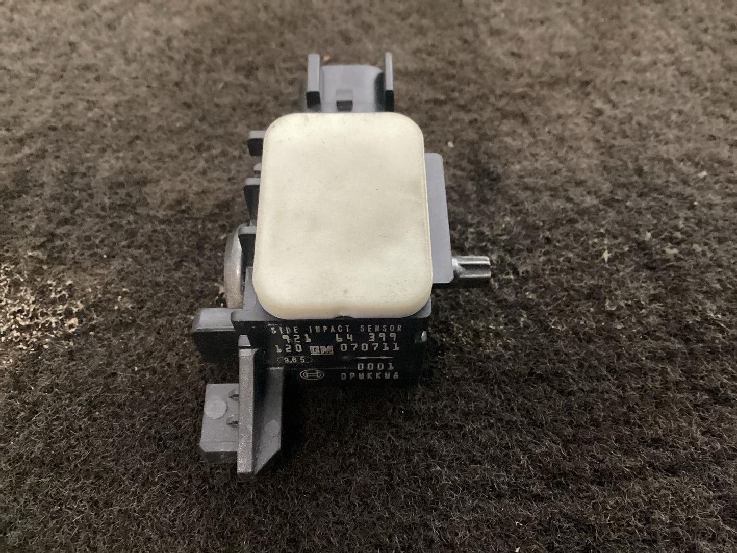 Holden Commodore   Airbag Sensor 92164399