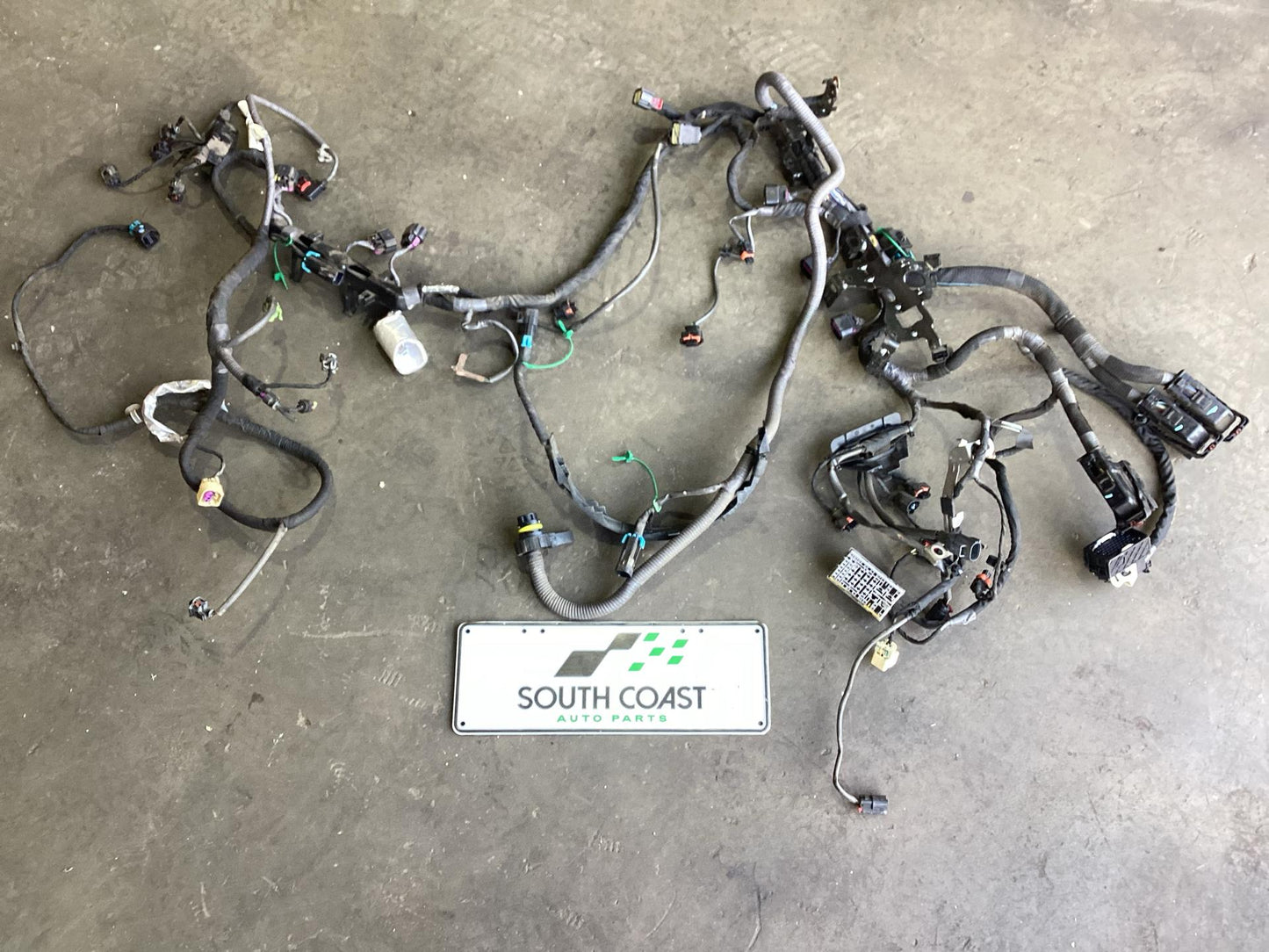 Holden Commodore VF  Engine Wiring Harness 92289320